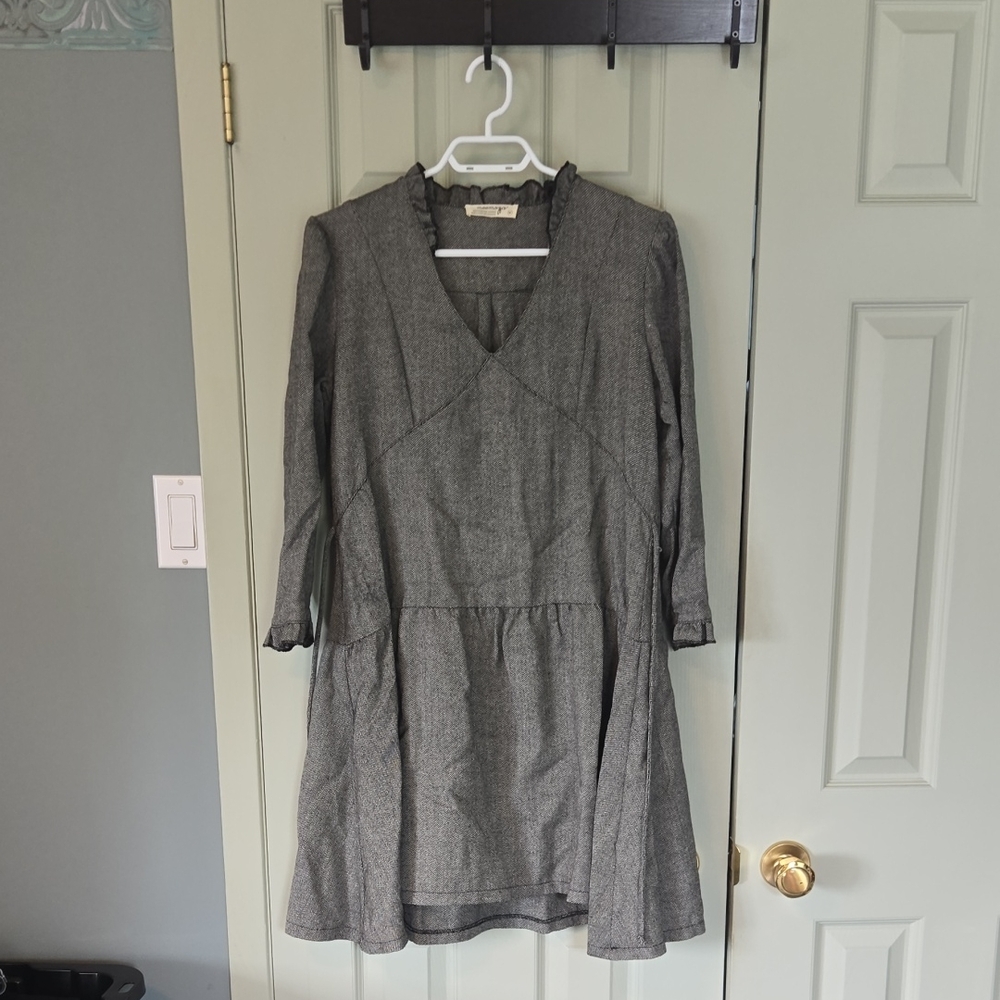 🩶 Gray V-Neck Bishop Sleeve Dress for Work